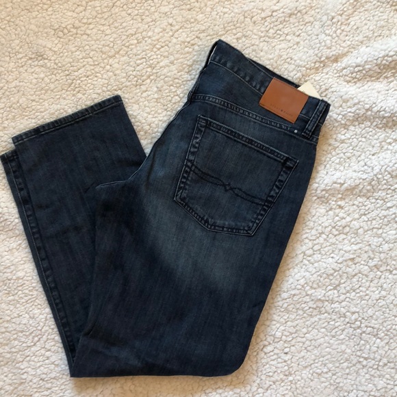 where to buy lucky jeans near me